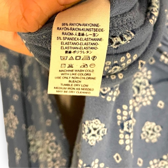 Free People Sydney Chambray Blue Top Size Medium Excellent Preloved Cond… - Picture 10 of 11